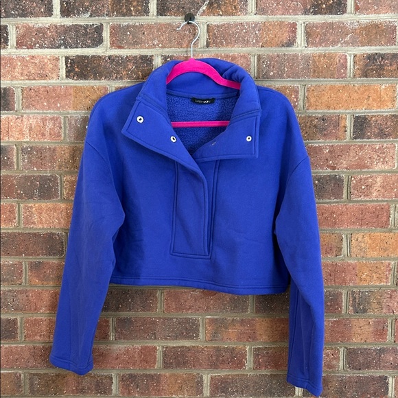 Papermoon Tops - Papermoon Blue Fleece Sweatshirt